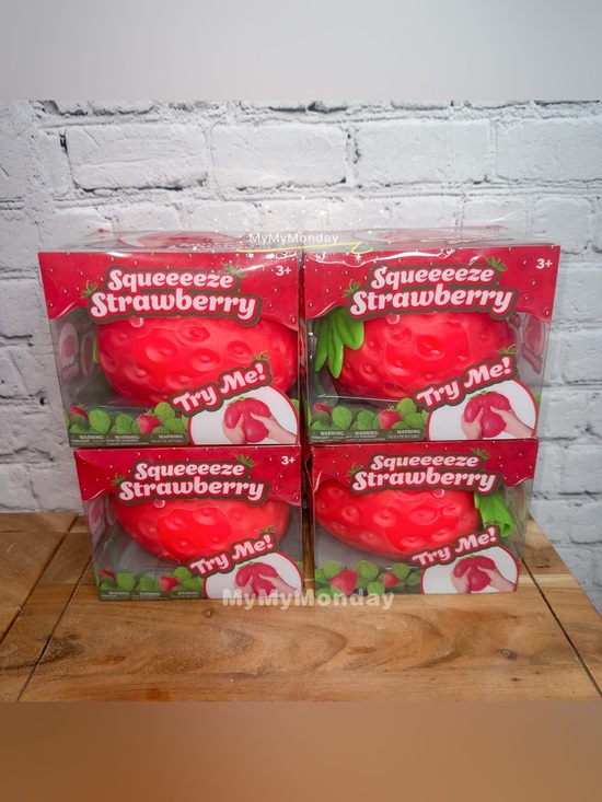 NeeDoh Other - Sunny Days Jumbo Squeezy Strawberry Squishy Toy